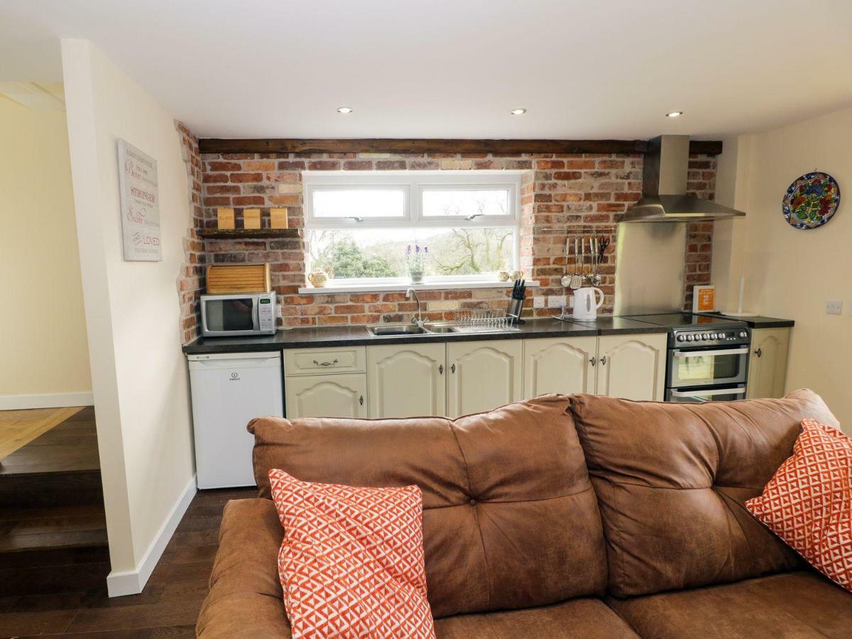 Ffynnonlwyd Cottage Llangynin Esterno foto